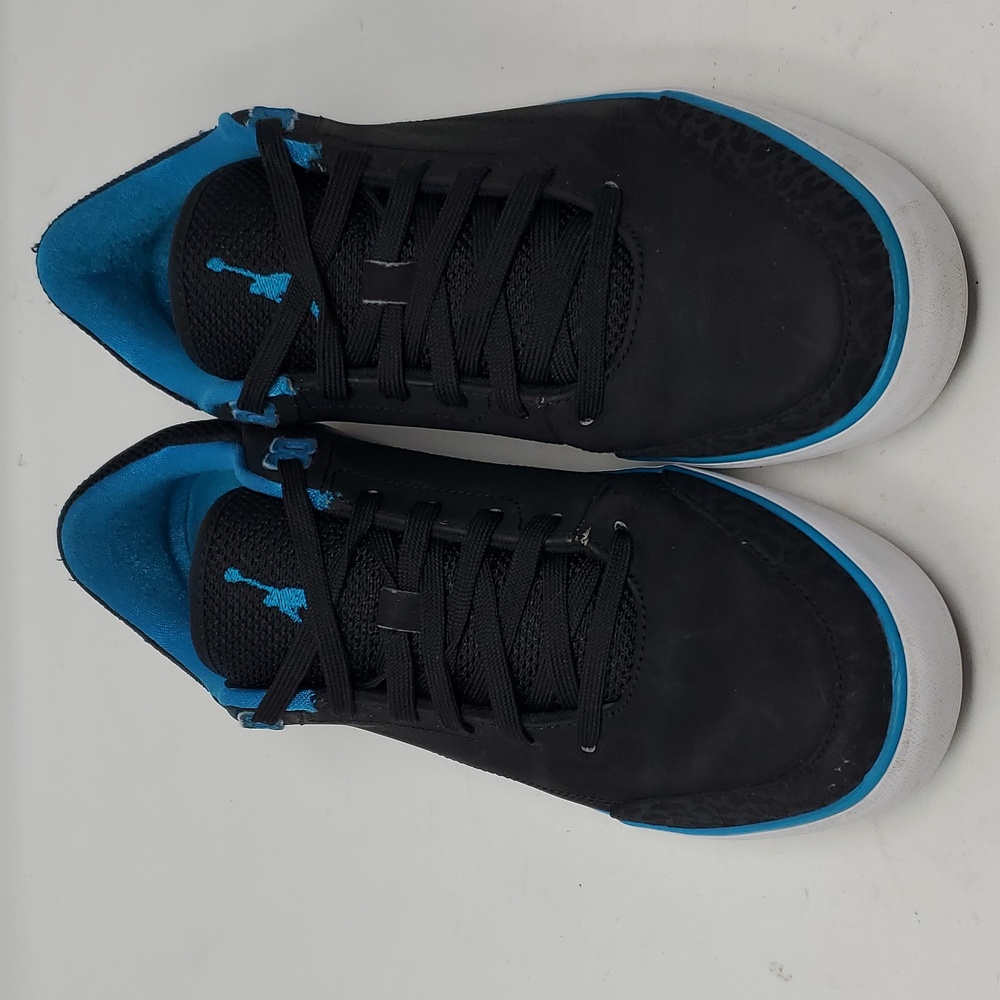 Jordan Men's Size 8 Black and Blue Court Sneakers - Picture 2 of 7
